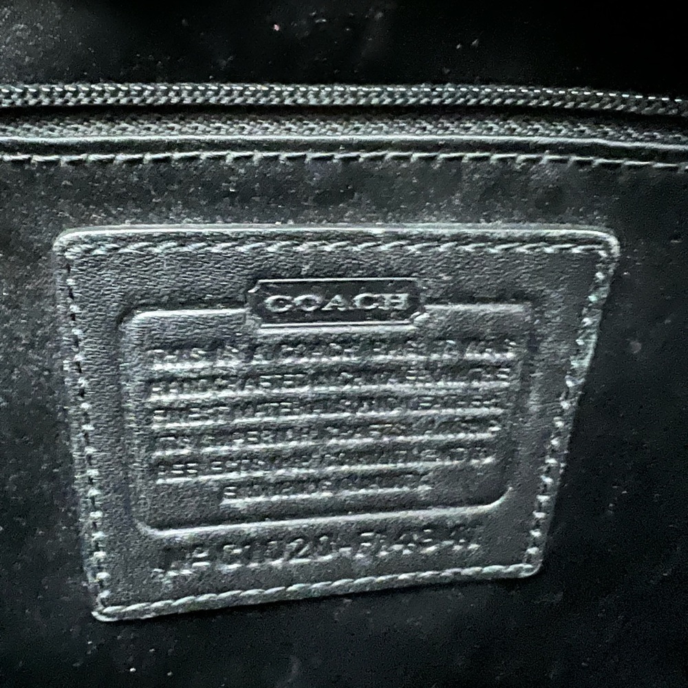 Coach Gallery Tote In Signature Canvas. Gently Us… - image 5